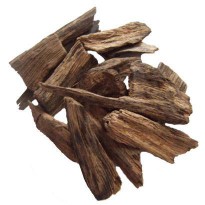 TINH DẦU TRẦM HƯƠNG